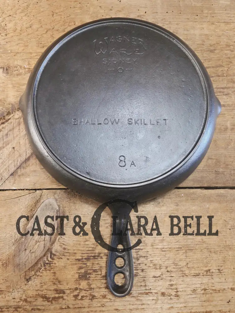 Elegant and hard to source! 1920-30’s WagnerWare #8 Shallow Skillet 1098. Great gift idea! Restored and Ready to Use!