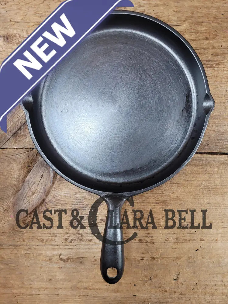 Elegant And Hard To Source! 1920-30’S Wagnerware #8 Shallow Skillet 1098. Great Gift Idea!