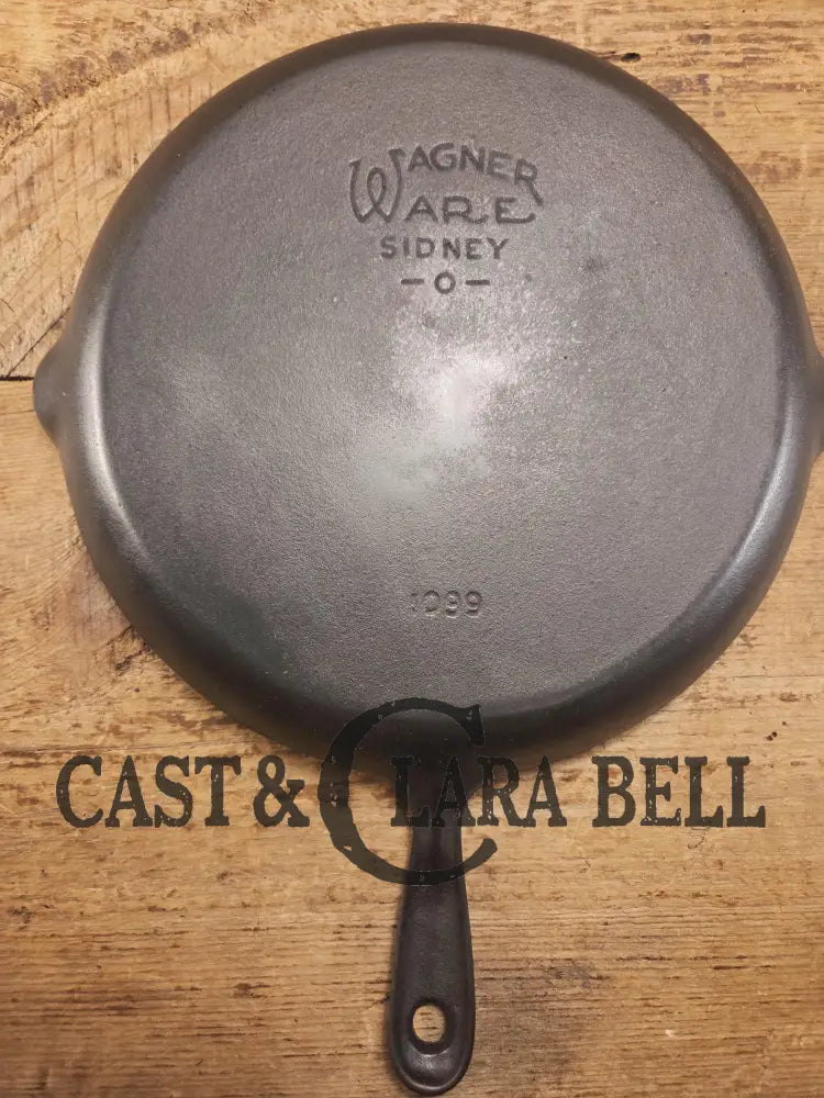 Elegant and hard to source! 1920-30’s WagnerWare #8 Shallow Skillet 1099. Great gift idea! Restored and Ready to Use!