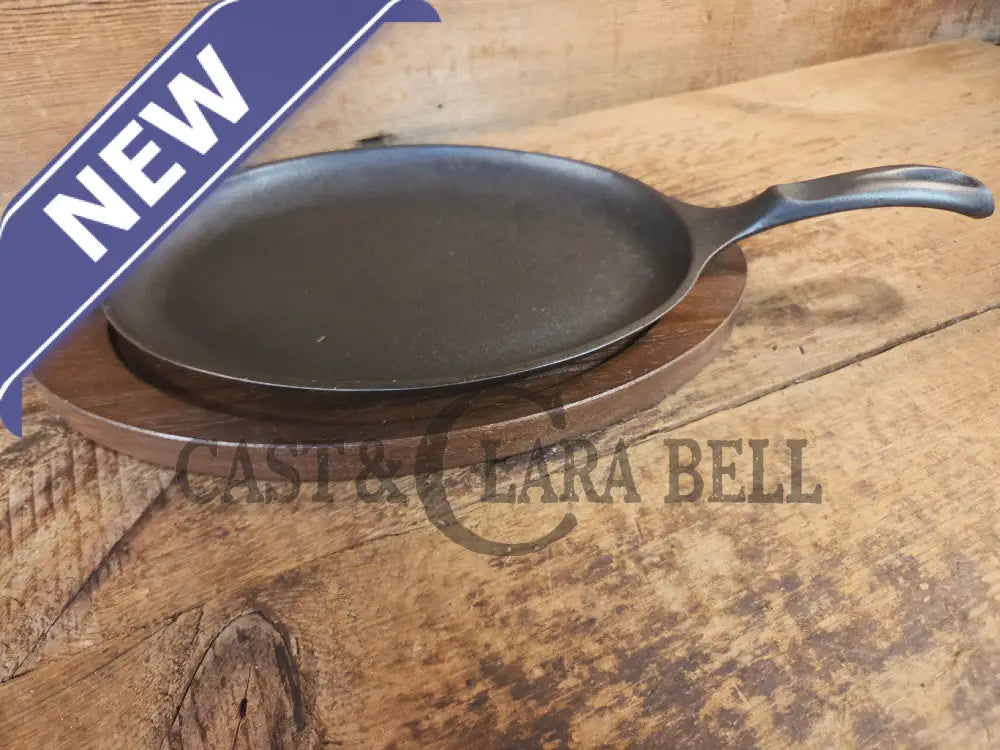Fajitas AND a COOL presentation trivet. Unique gift idea Wagner Ware Cast Iron Sizzle Server 1095 - Skillet