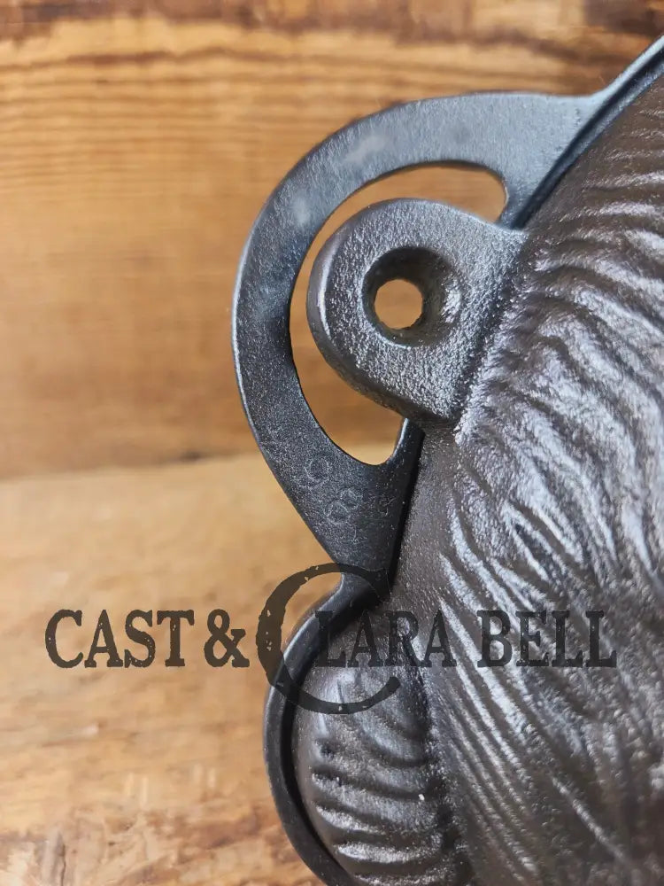 Fantastic for Christmas Spring or Easter! #898 Griswold Bunny Cake Mold ready to use! Bakeware