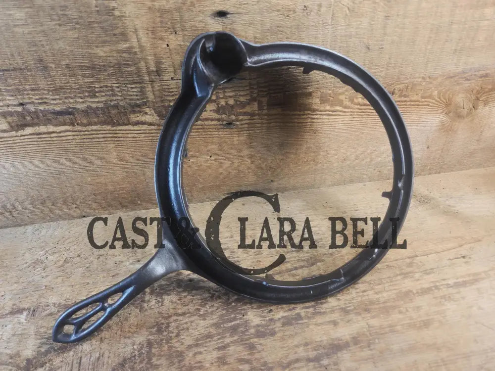 Fantastic gift idea! 1910’s fully restored Griswold No. 8 Waffle Iron (314 & 315) with (#327) Low Base. Ready to make