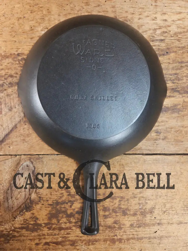 Fantastic gift idea! Hard to Find 1930’s Wagner Ware Sidney -O- ’Chef Skillet’ 1386. Restored and ready to use! Skillet