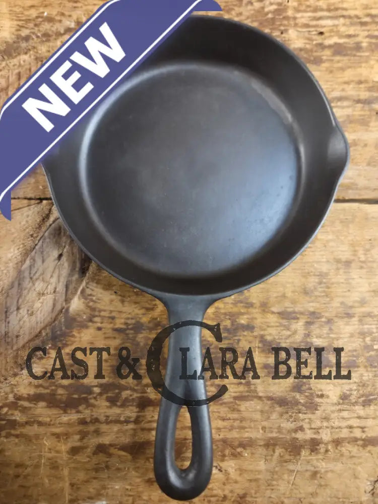 Favorite Piqua Ware #3 Cast Irom Skillet with βSmileyβ Logo Skillet