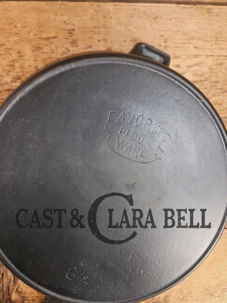 Fully marked Favorite Piqua Ware #8 DEEP Cast Iron Skillet with Heat Ring and Smiley Logo. Great Chicken Fryer! Skillet