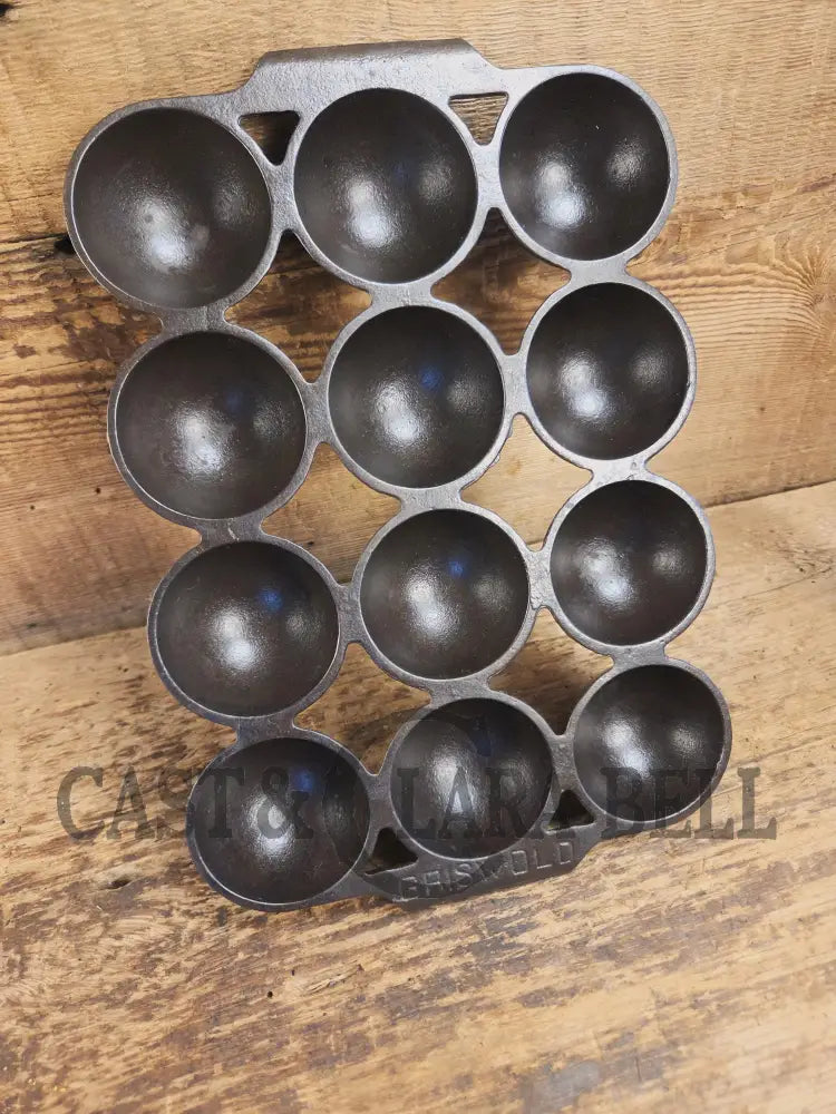 Fully Marked Griswold #9 Brownie Cake Pan 12 cup Erie PA USA Pat. No. 947. Restored and Ready to Use! Bakeware