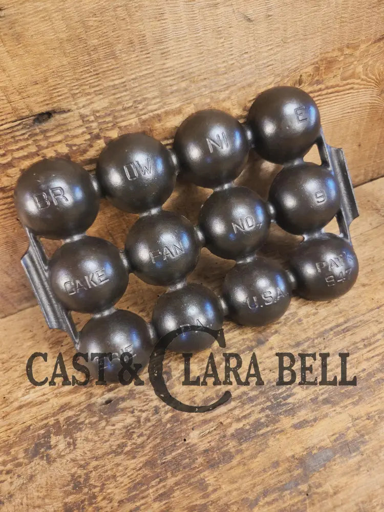 Fully Marked Griswold #9 Brownie Cake Pan 12 cup Erie PA USA Pat. No. 947. Restored and Ready to Use! Bakeware