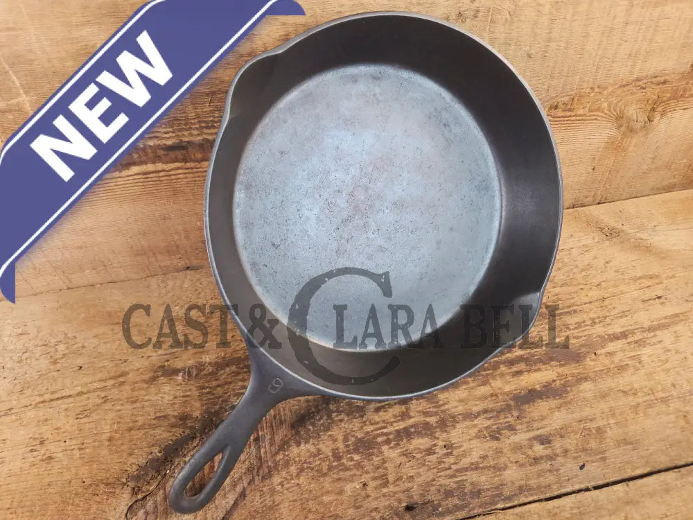 Ghost mark #9! 1920’s Wagner Ware #9 Cast Iron Skillet with Heat Ring 1059 - Skillet