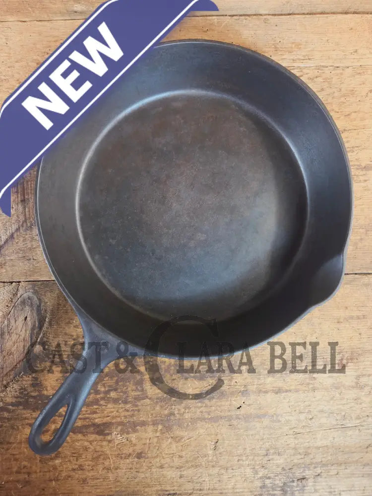 Ghost mark #9! 1920’s Wagner Ware #9 Cast Iron Skillet with Heat Ring 1059 - Skillet