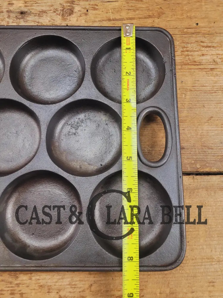 Gorgeous 1900βs Bridge Beach & Company muffin style gem pan. St. Louis MO based foundry famous for their stoves. Unique