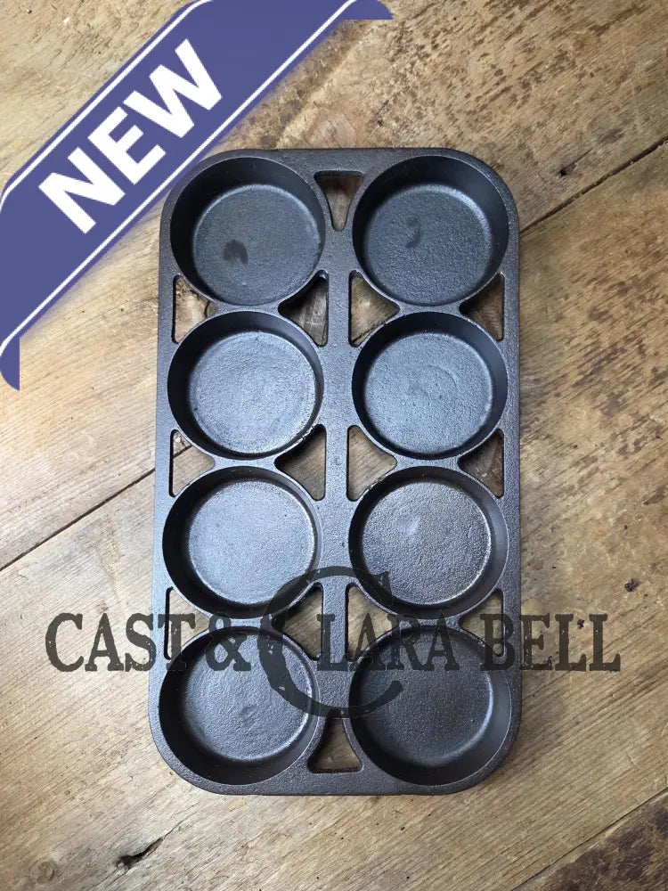 Gorgeous! 1920βs Griswold No. 8 Muffin Pan 8 cup 946. Raised letter underside Variation 1 Rarity 3 Skillet