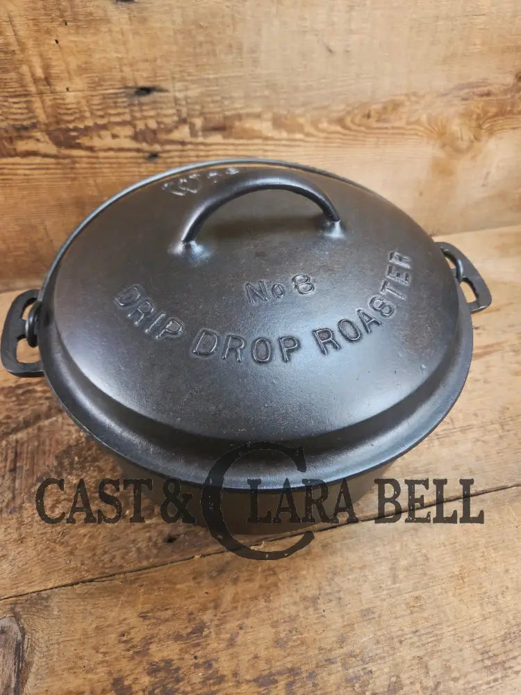 Gorgeous. 1920’s Wagner #8 1268 Dutch Oven round roaster with Fully Marked and Raised Letter Drip Drop Baster Lid!