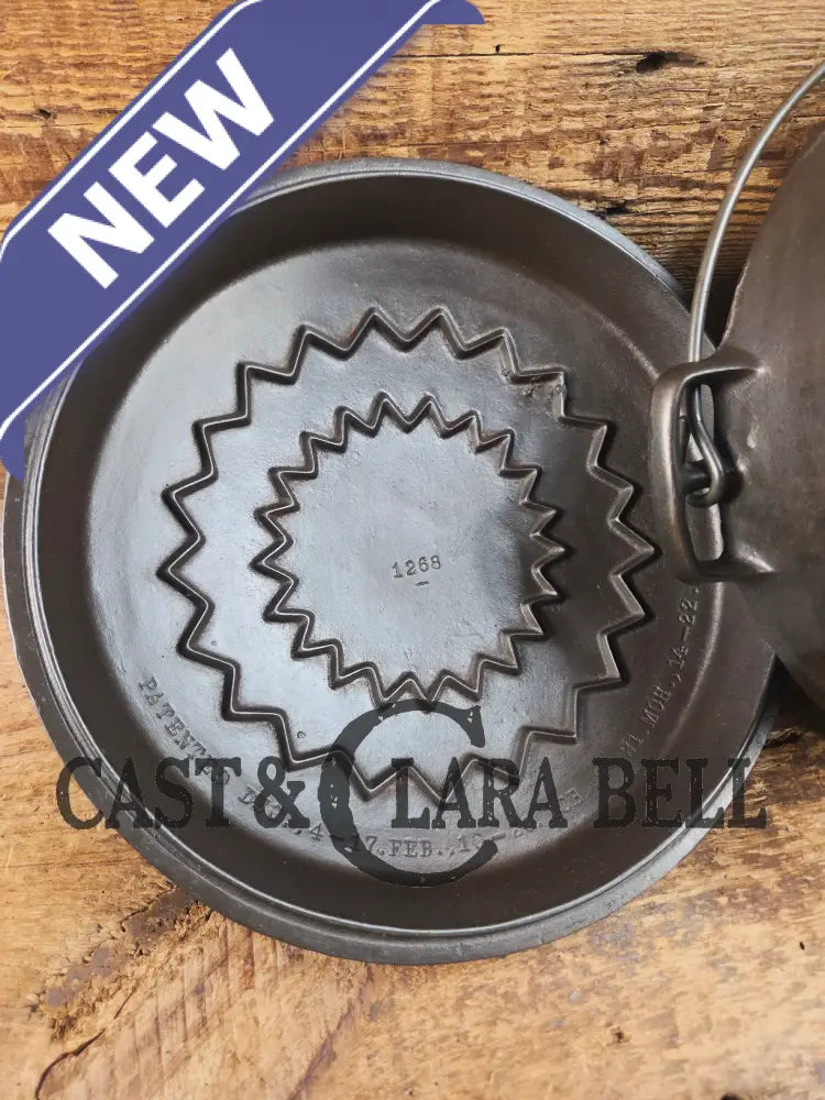 Gorgeous. 1920’s Wagner #8 1268 Dutch Oven round roaster with Fully Marked and Raised Letter Drip Drop Baster Lid!