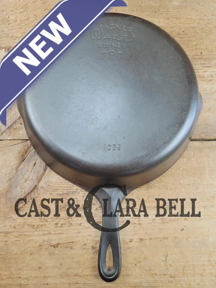 GORGEOUS! 1920’s Wagner Ware #9 Cast Iron Skillet with smooth bottom P/n 1059.