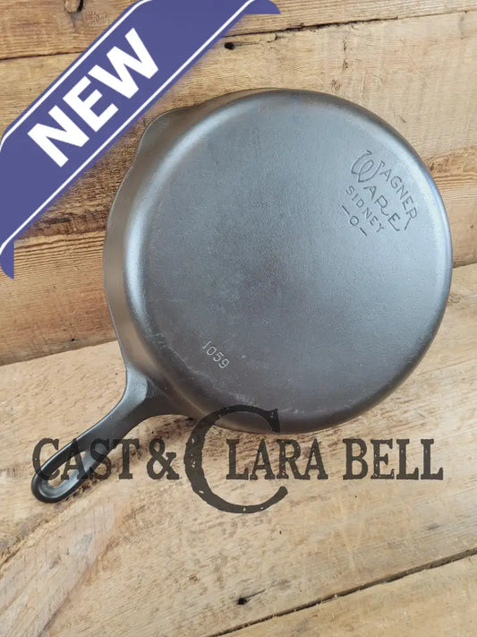 GORGEOUS! 1920’s Wagner Ware #9 Cast Iron Skillet with smooth bottom P/n 1059.