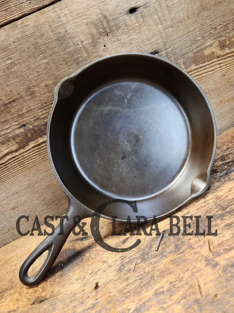 Gorgeous 1930’S Era Lodge #5 Skillet With 3 Notch Heat Ring And L Two Slash Markings At 6