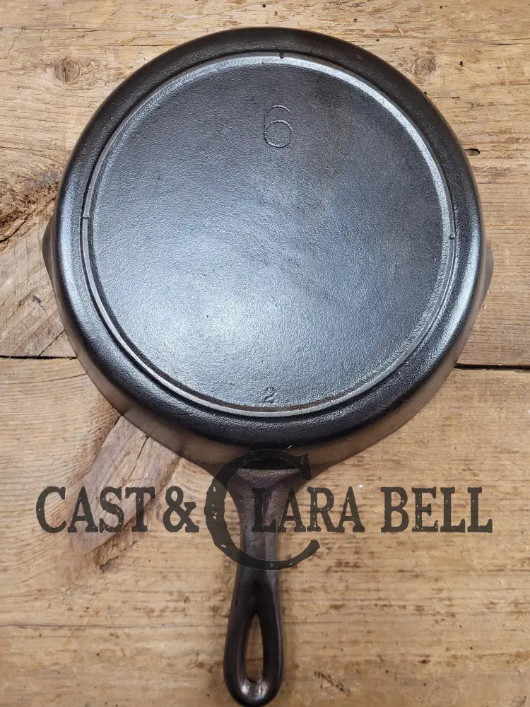 Gorgeous 1940’S Lodge #6 Skillet With 3-Notch Heat Ring. Perfect For The Whole Family Perfect