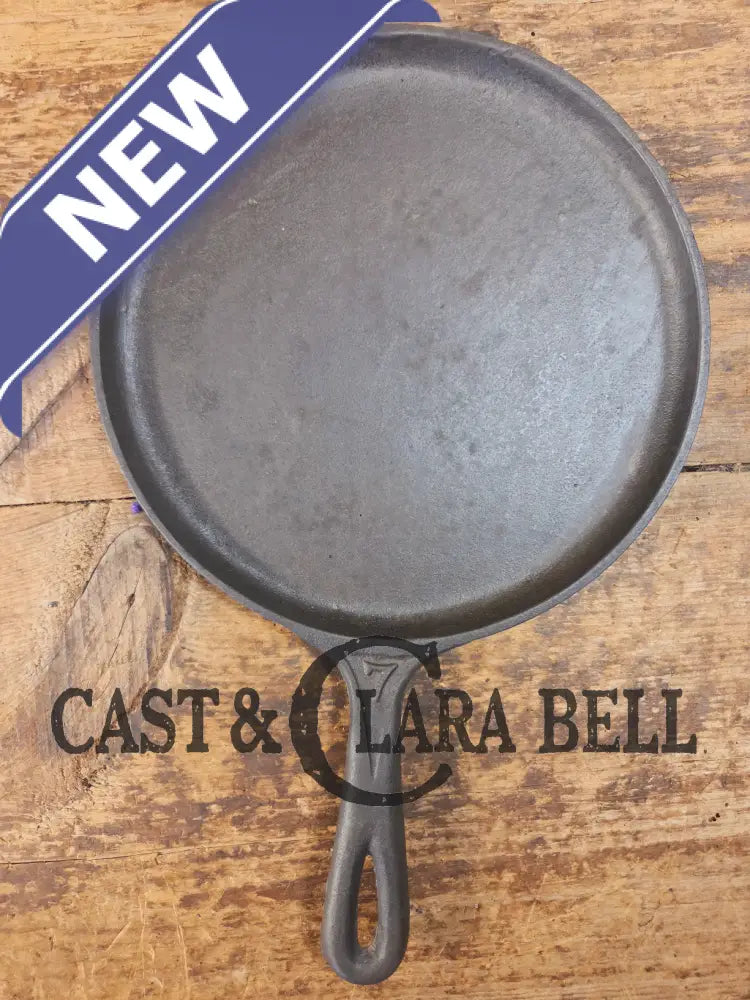 Gorgeous and harder to find King Stove and Range (Became Martin S&R) No. 7 Skillet Griddle. Sheffield AL - Griddle