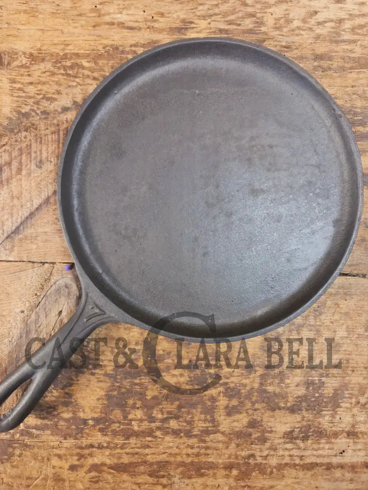 Gorgeous and harder to find King Stove and Range (Became Martin S&R) No. 7 Skillet Griddle. Sheffield AL - Griddle