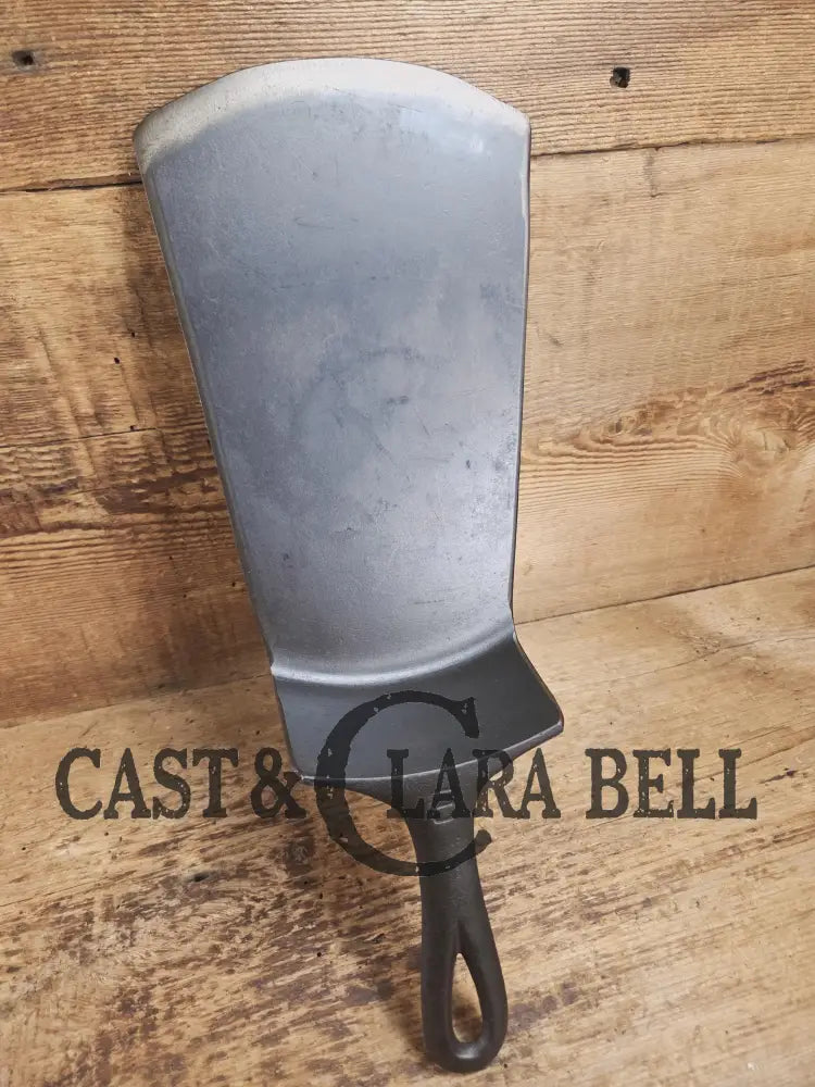 Gorgeous custom made #9 710 Griswold Cast Iron Spatula. Reclaimed 1920βs Griswold Large Block Smooth Bottom skillet.