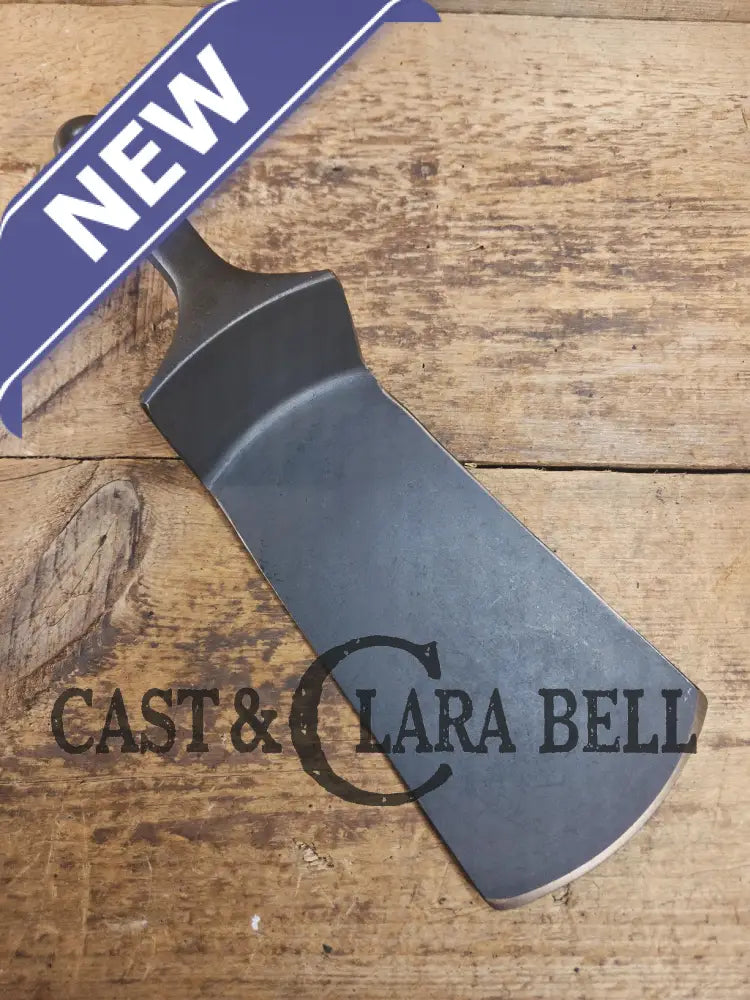 Gorgeous custom made Wagner Cast Iron Skillet Spatula. From an 1800’s ’Arc Straight’ Wagner Skillet. AMAZING