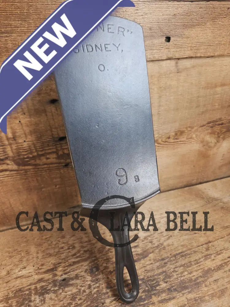 Gorgeous custom made Wagner Cast Iron Skillet Spatula. From an 1800’s ’Arc Straight’ Wagner Skillet. AMAZING