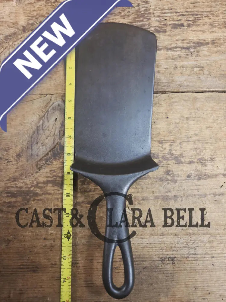 Gorgeous custom made Wagner Cast Iron Skillet Spatula. From an 1800’s ’Double arc’ Wagner Skillet. AMAZING craftmanship