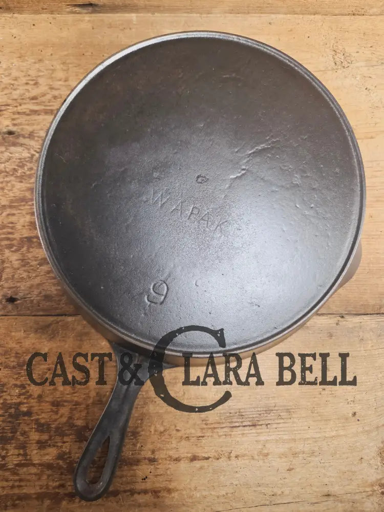 GORGEOUS! Early 1900βs Era #9 Wapak straight block bacon skillet. One of a kind piece for your gourmet kitchen! Skillet
