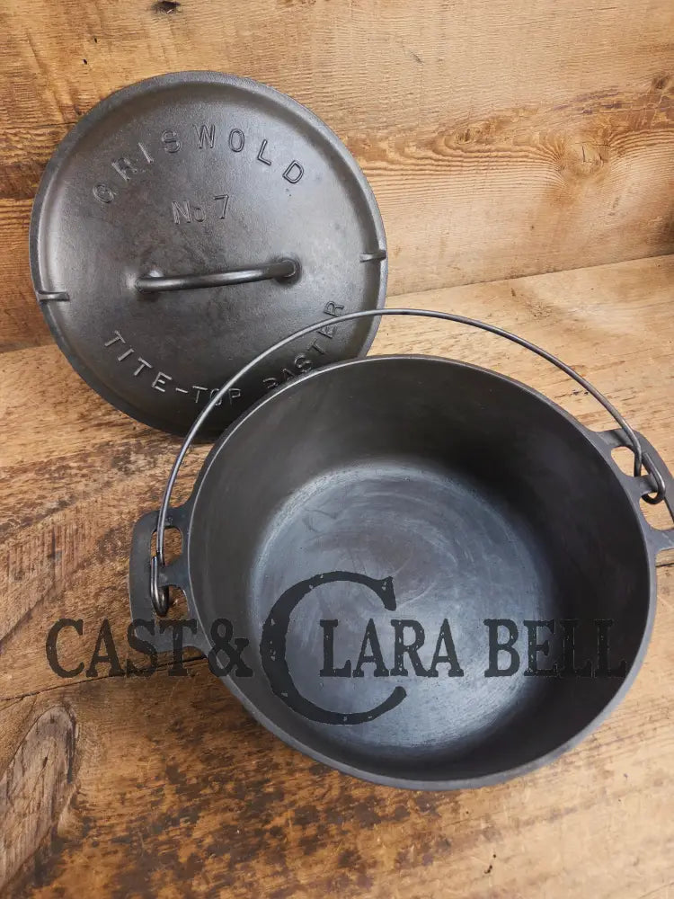 GORGEOUS. Early 1910’s Griswold #7 fully marked Tite-Top Dutch Oven 2603 Slant Logo ERIE 2604 Dutch Ovens Trivets &