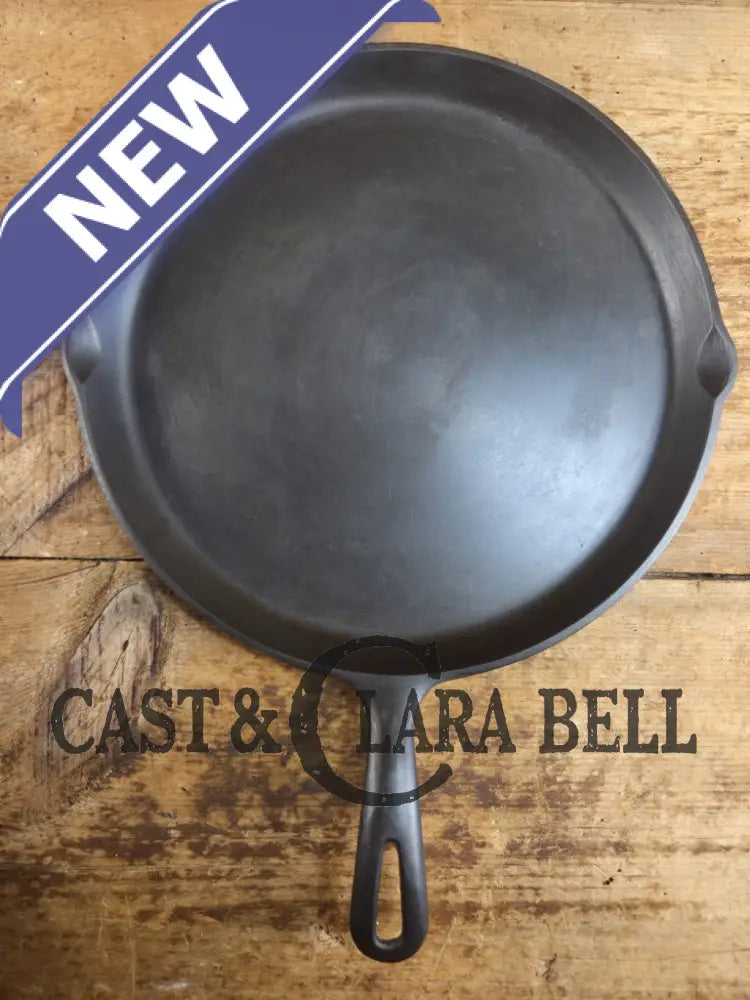 GORGEOUS. Griswold #109 Cast Iron Skillet Griddle with Small Block Logo 202 Bakeware