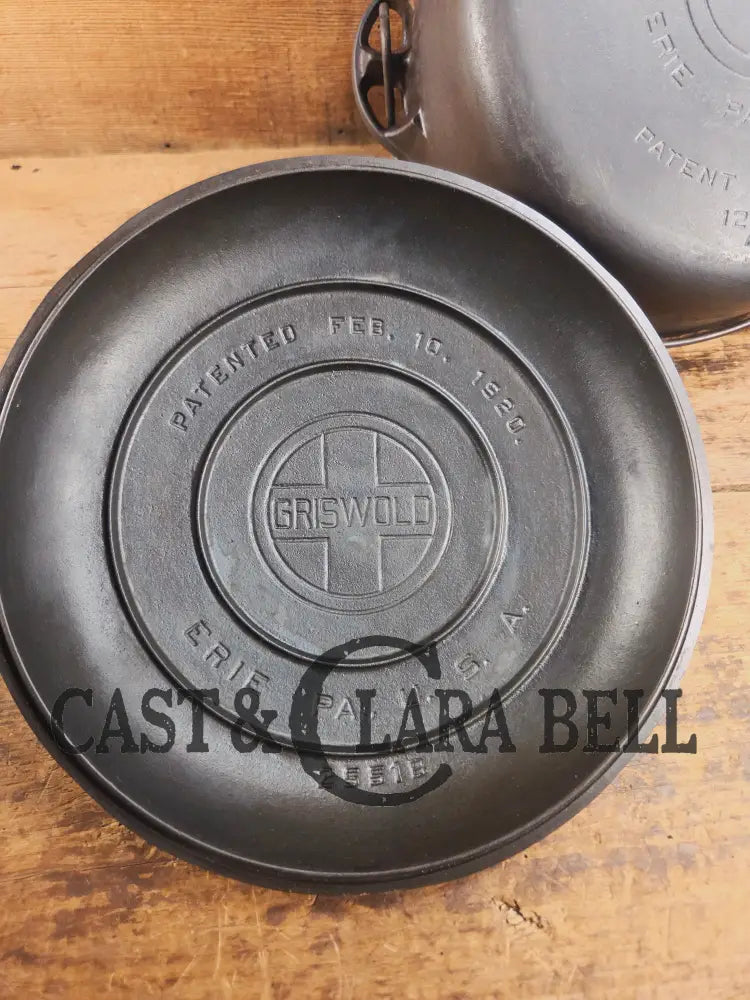 Gorgeous Griswold #8 Tite-Top Dutch Oven Erie PA USA p/n 1278 B with Button Top Logo Lid. Great for soups stews and