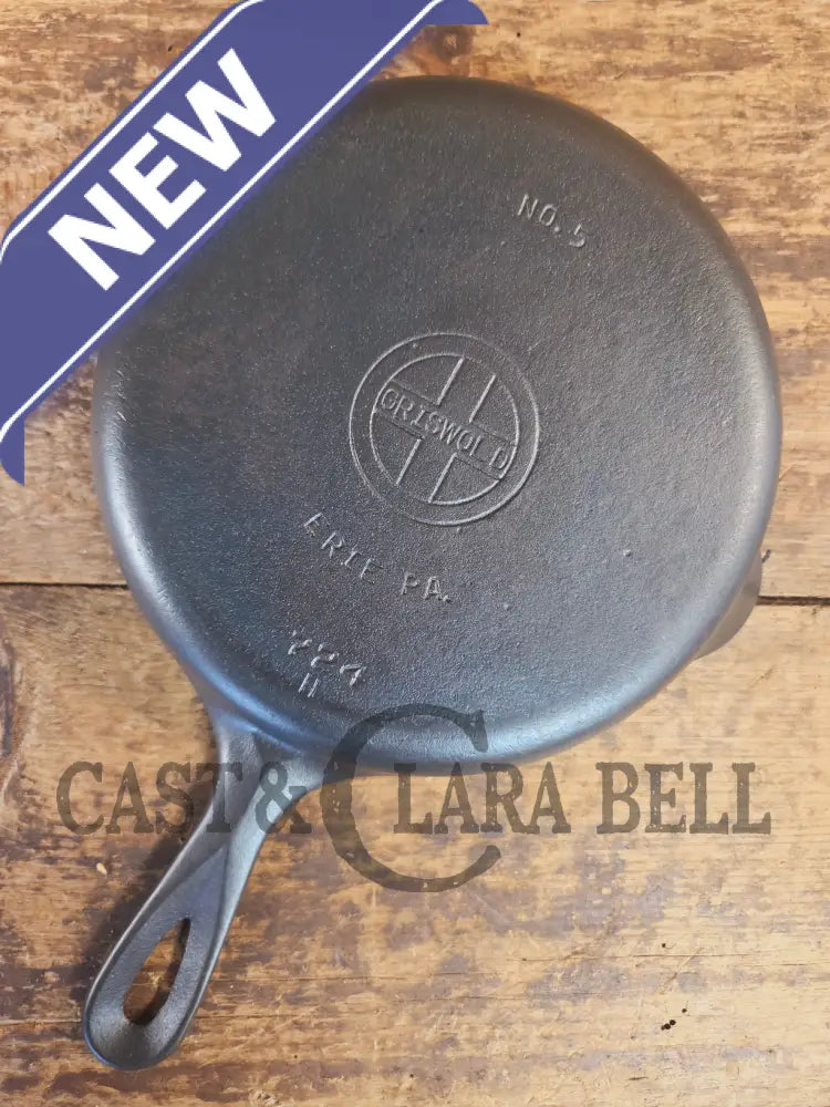 Gorgeous! Griswold No. 5 Cast Iron Skillet with Small Block Logo and Smooth Bottom 724 H - Skillet