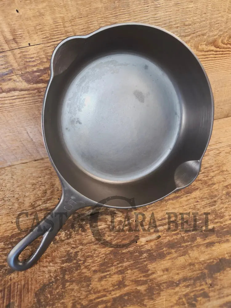 Gorgeous! Griswold No. 5 Cast Iron Skillet with Small Block Logo and Smooth Bottom 724 H - Skillet