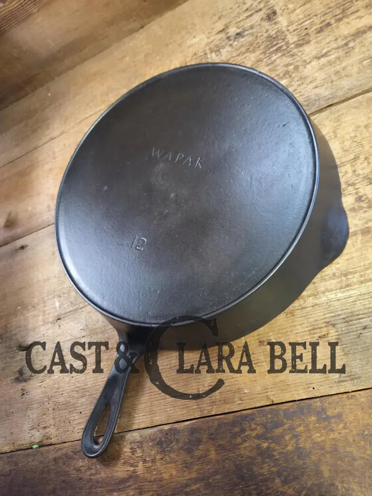 GORGEOUS! Hard to find huge #12 Wapak straight block bacon skillet w/ Wagner Arc Ghost mark. One of a kind piece for