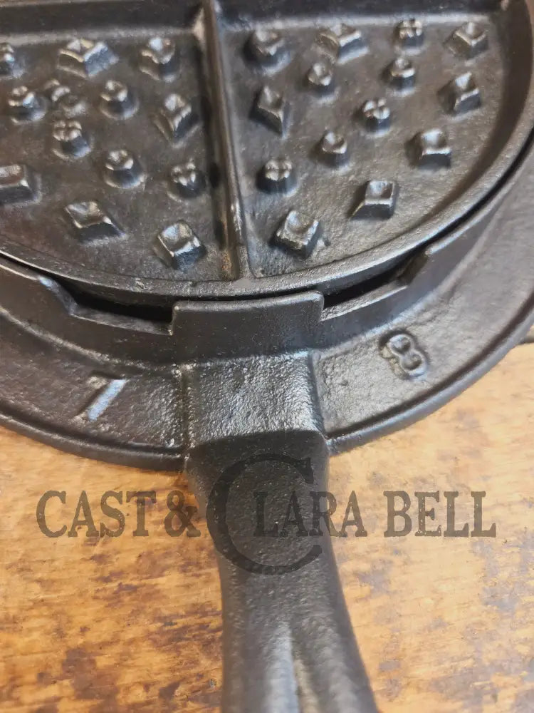 Gorgeous! Mid 1800’s #8-9 Decorative A&J Cox Inc Philadelphia PA cast waffle iron - Waffle Iron