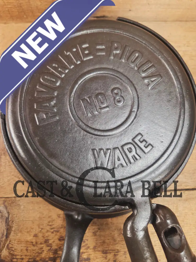 Gorgeous original complete Favorite Piqua tall base waffle iron. Hard to Find Est 1920’s and makes crispy waffles!