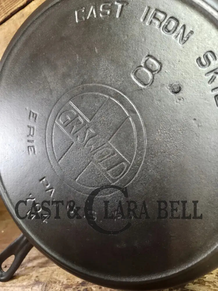 Gorgeous!! Very early 1910βs Griswold #8 Skillet with Heat Ring and Large Slant Logo βErie PA USA,β 701 Skillet