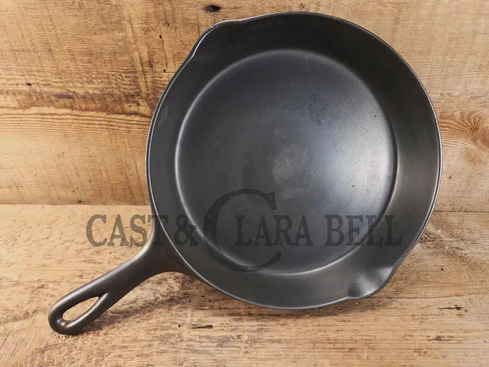 Gorgeous! Wagnerβs National 8 Cast Iron Skillet β8cβ. Circa 1920βs beautiful vintage daily user Skillet
