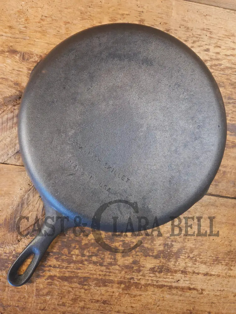 Great all around pan! 1930’s Big Wagner #10 Skillet 11 3/4 inch skillet Made in USA - Skillet