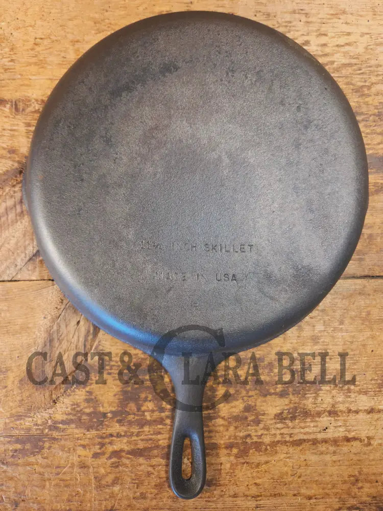 Great all around pan! 1930’s Big Wagner #10 Skillet 11 3/4 inch skillet Made in USA - Skillet