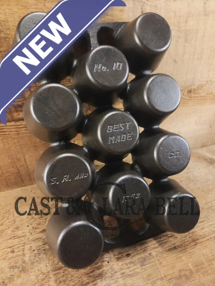 Great collectors piece! Griswold made Sears and Roebuck & Co. ’Best Made’ No. 10 Popover pan. Very cool! Bakeware