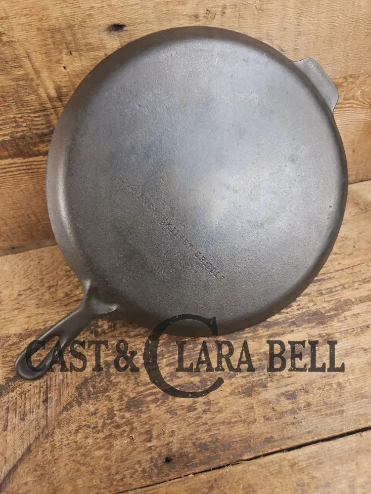 Great daily user! 1950βs Wagner Ware Skillet Griddle. 11 1/4 Inches. Perfect for grilled cheese nachos and more.