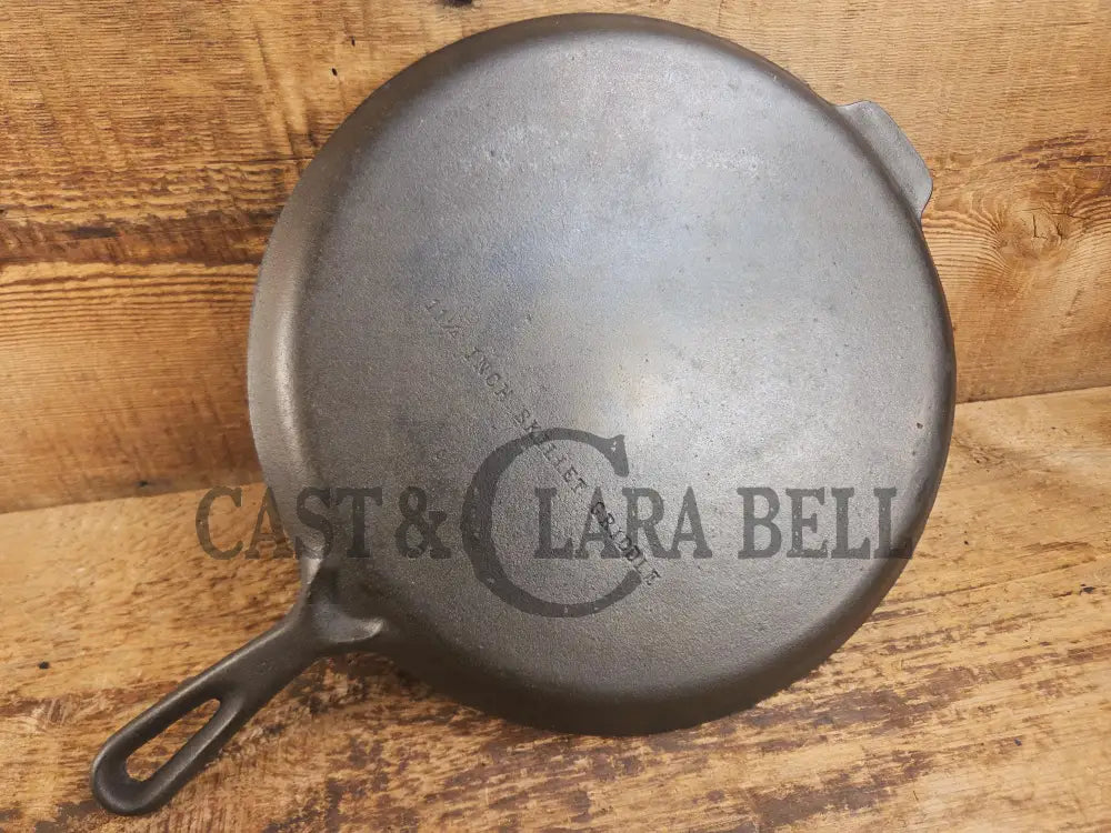 Great daily user! 1950’s Wagner Ware Skillet Griddle. 11 1/4 Inches. Perfect for grilled cheese nachos and more.