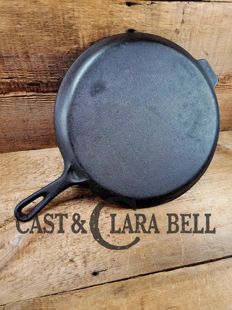 Great Daily User! 1950βS Wagner Ware Skillet Griddle. Perfect For Grilled Cheese Nachos And More.