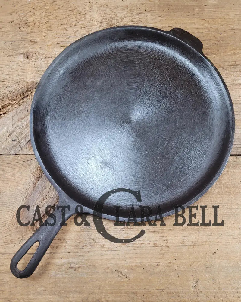 Great Daily User! 1950βS Wagner Ware Skillet Griddle. Perfect For Grilled Cheese Nachos And More.