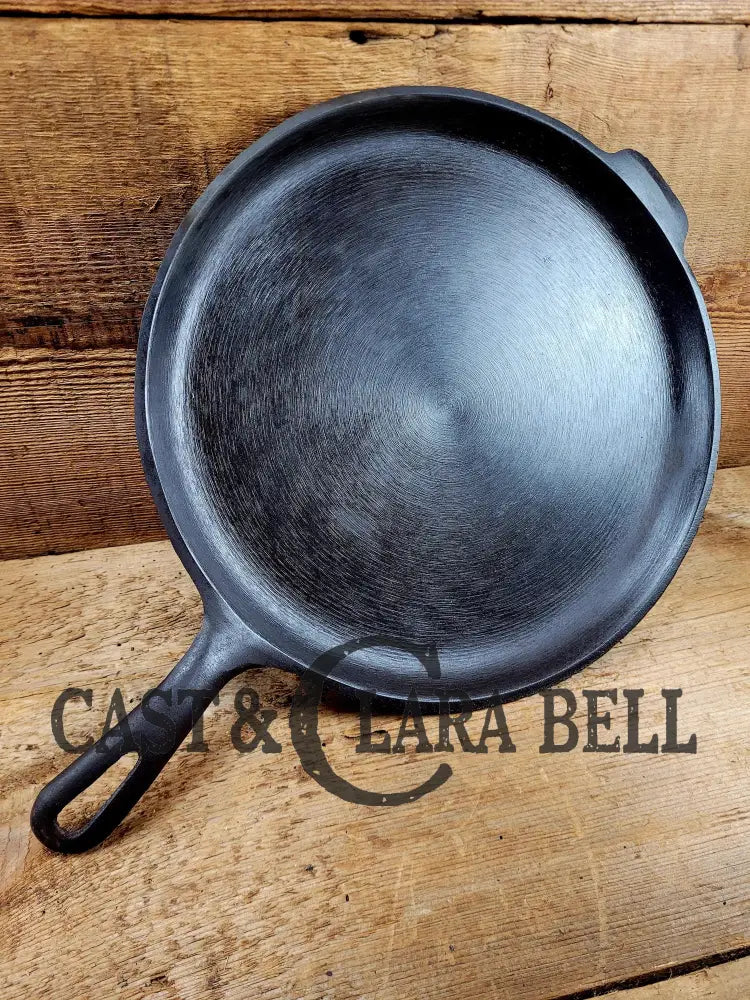 Great Daily User! 1950βS Wagner Ware Skillet Griddle. Perfect For Grilled Cheese Nachos And More.