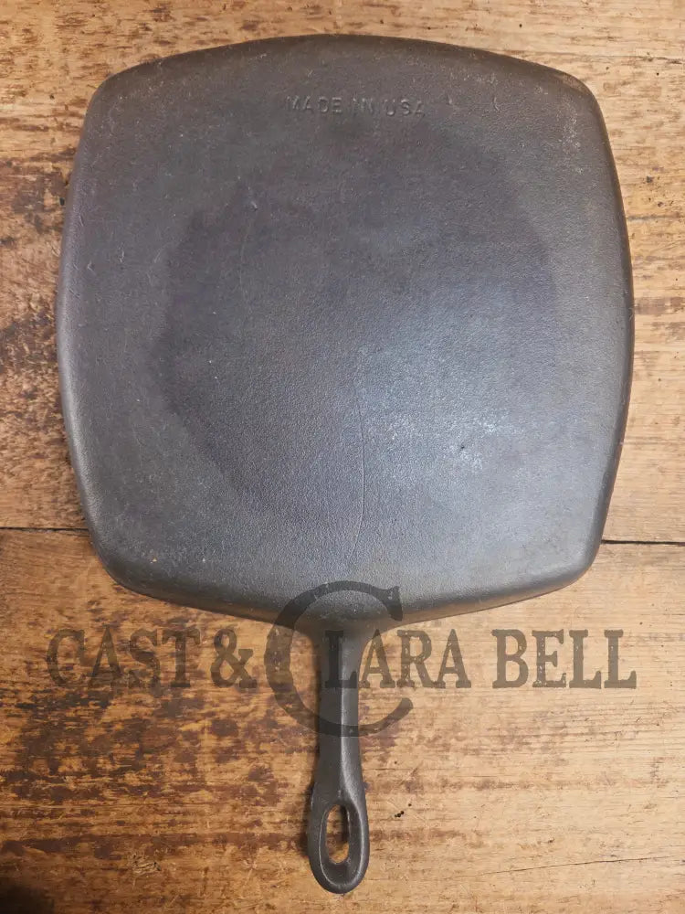 Great daily workhorse! 1950’s era Birmingham (BSR) Stove & Range cast iron square fryer skillet Skillet