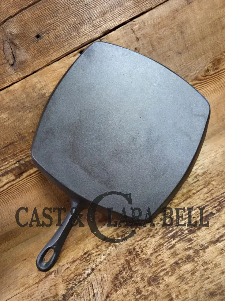 Great daily workhorse! 1950’s era Birmingham (BSR) Stove & Range cast iron square fryer skillet Skillet