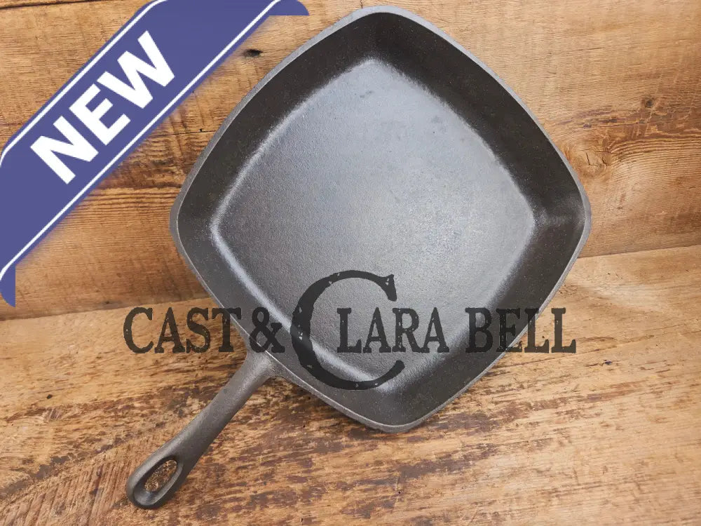 Great daily workhorse! 1950βs era Birmingham (BSR) Stove & Range cast iron square fryer skillet Skillet