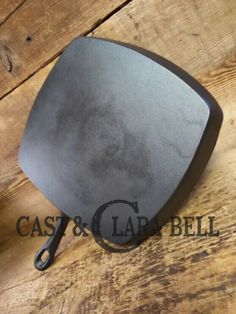 Great daily workhorse! 1950’s era Birmingham (BSR) Stove & Range cast iron square fryer skillet Skillet